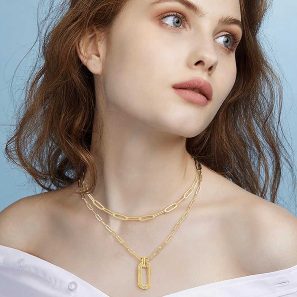 NIB O.Secret Paperclip Chain Necklace